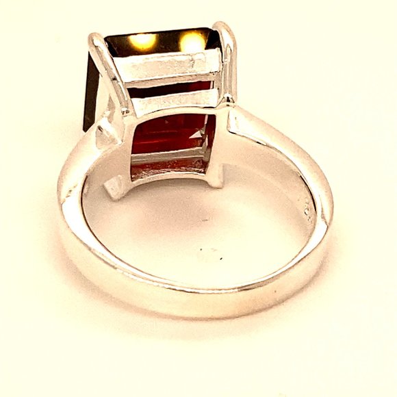 Red Garnet 4.70ct Platinum Finish Silver Ring - Picture 5 of 7